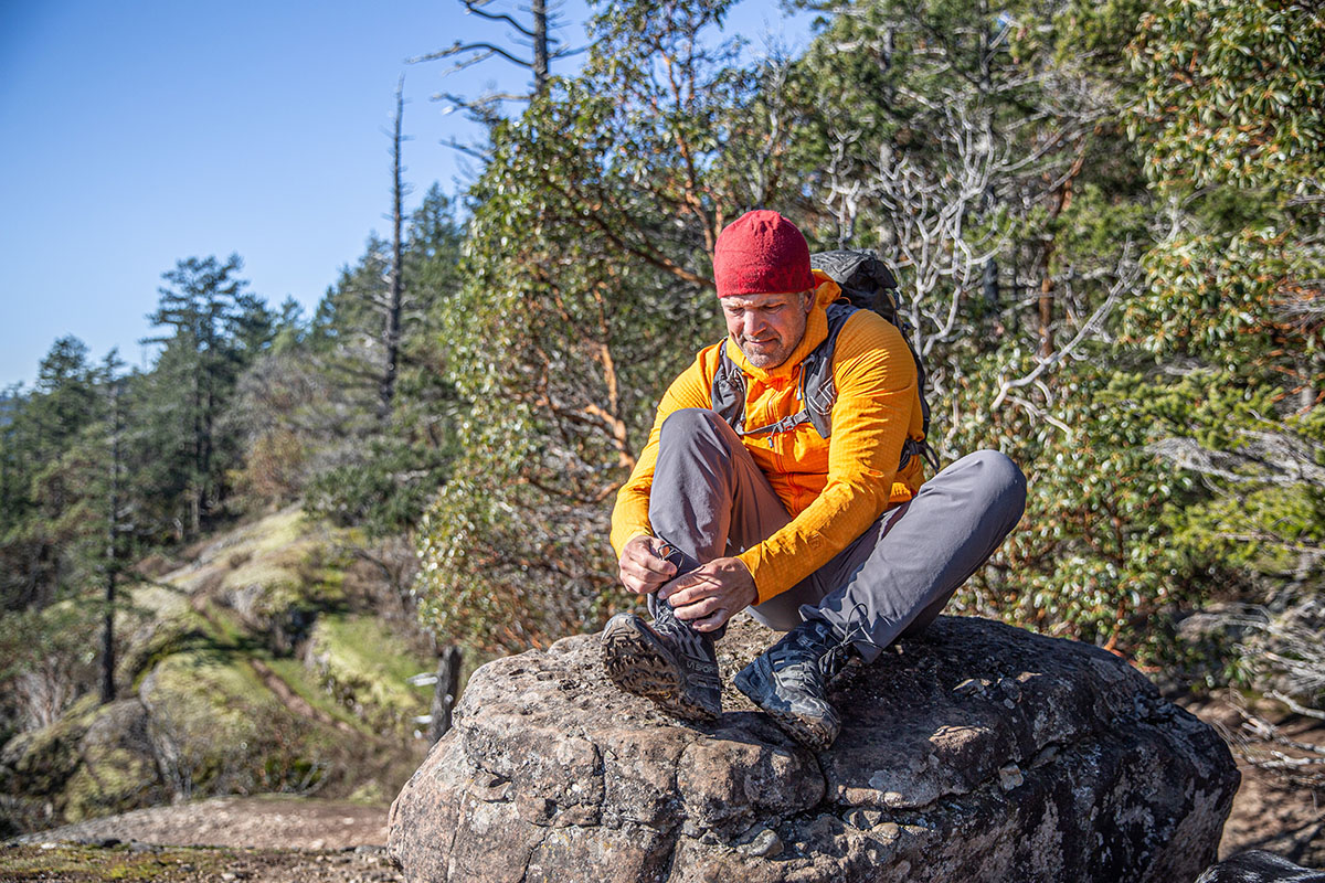 La Sportiva Ultra Raptor II Mid GTX Review Switchback Travel